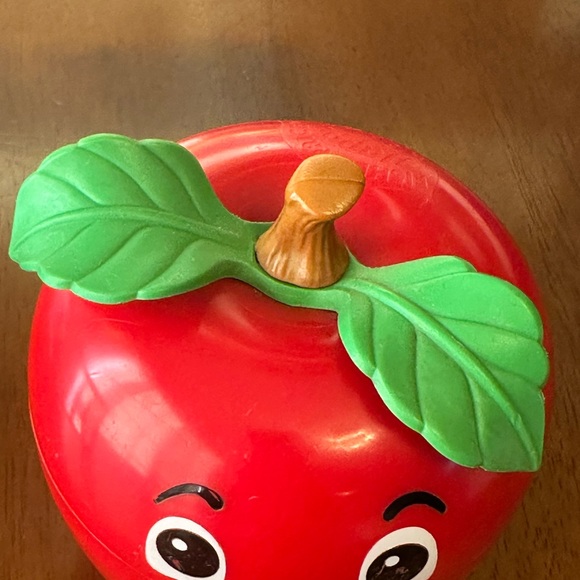 Vintage 1972 Fisher-Price Red Happy Apple Toy - Picture 4 of 7
